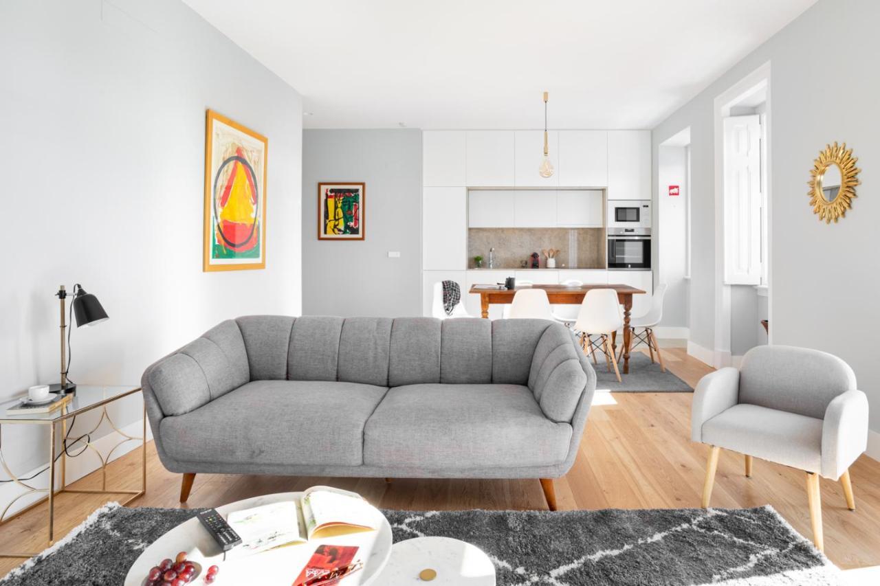 Joivy Marvelous 3-Bed Home With Astonishing View And Terrace, Nearby St George Castle Lisboa Exteriér fotografie