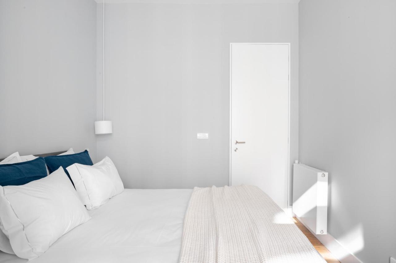 Joivy Marvelous 3-Bed Home With Astonishing View And Terrace, Nearby St George Castle Lisboa Exteriér fotografie